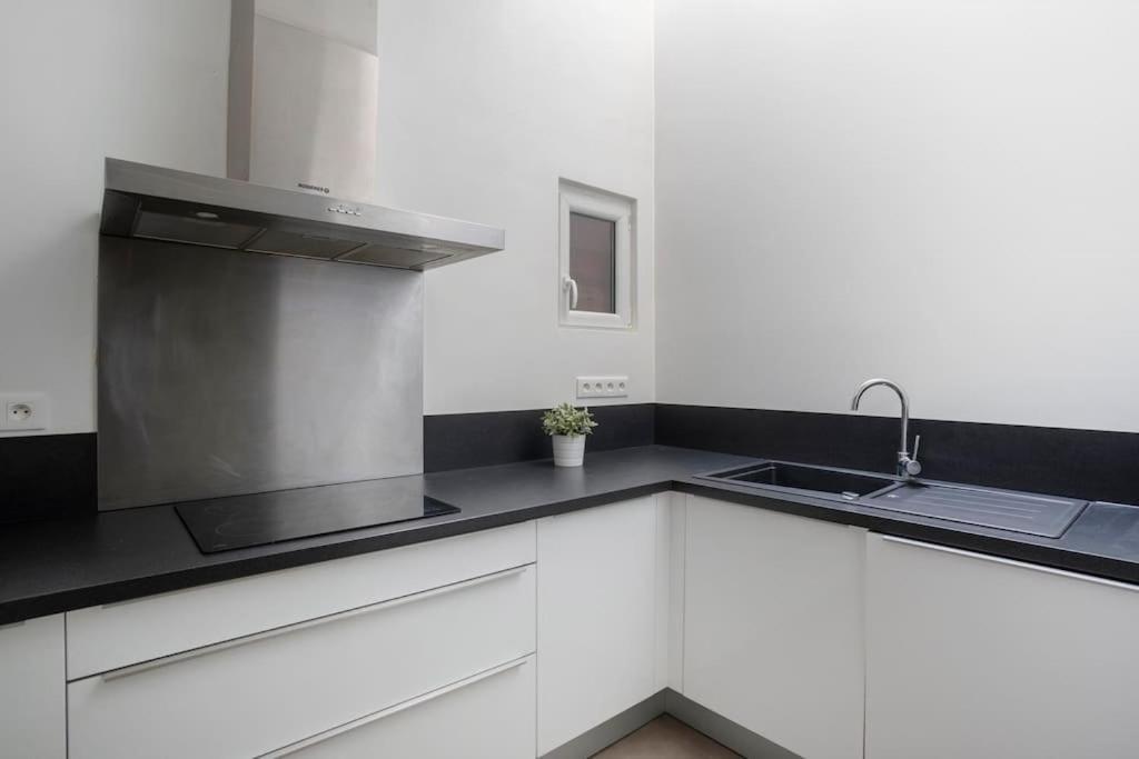 Appartement Saint-thomas - Joli T2 Dans Strasbourg